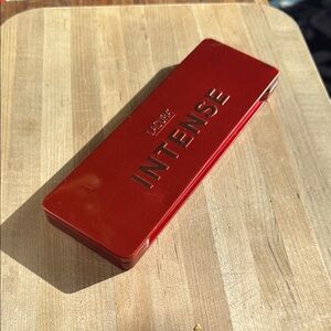 Jacques Intense Red Metal‎ eyeshadow naturals intense eye shadow palette